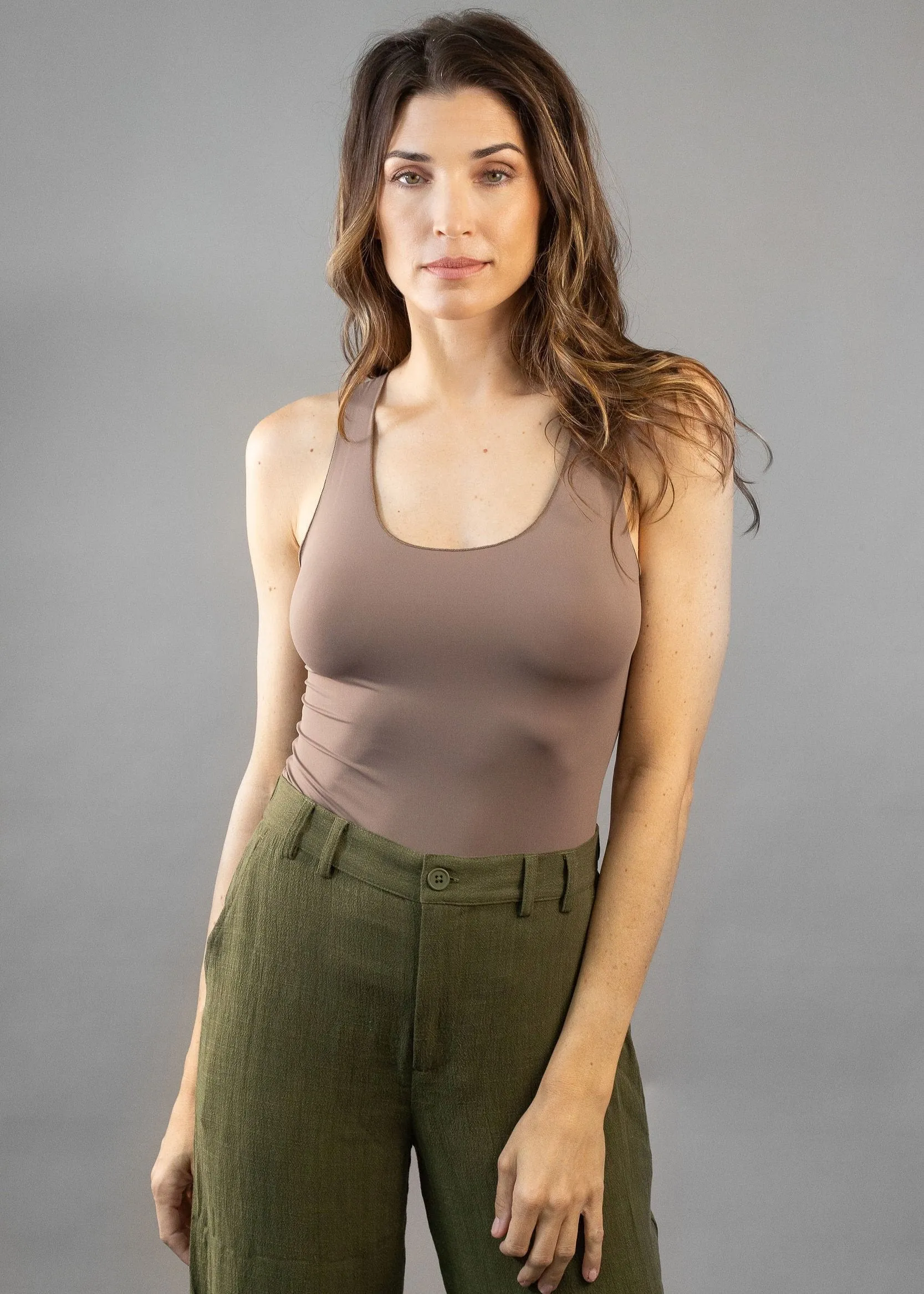 Reversible Scoop Tank