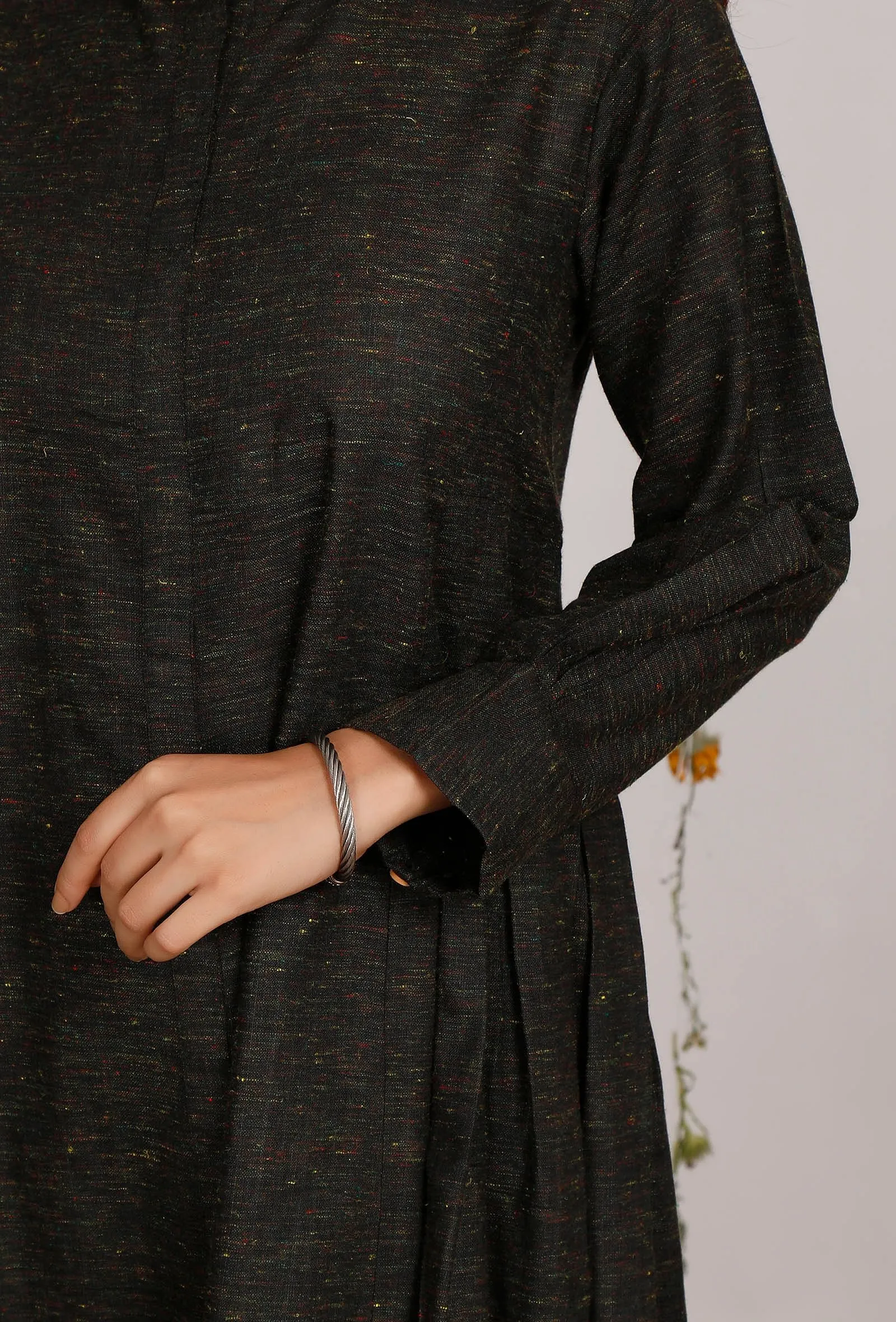 Set of 2: Dark Olive Cotton Khaadi Kurta with Dark Olive Straight Pants