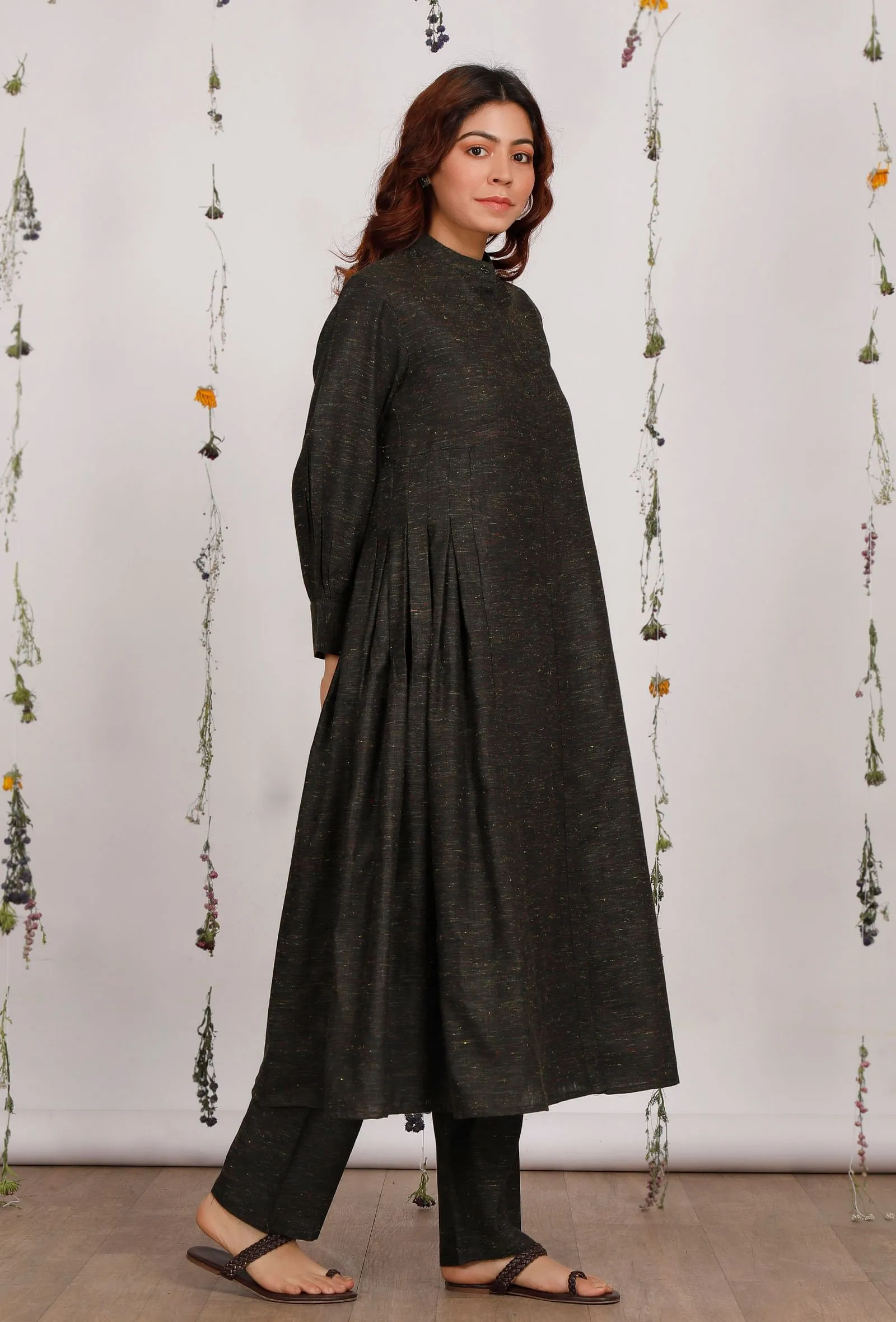 Set of 2: Dark Olive Cotton Khaadi Kurta with Dark Olive Straight Pants