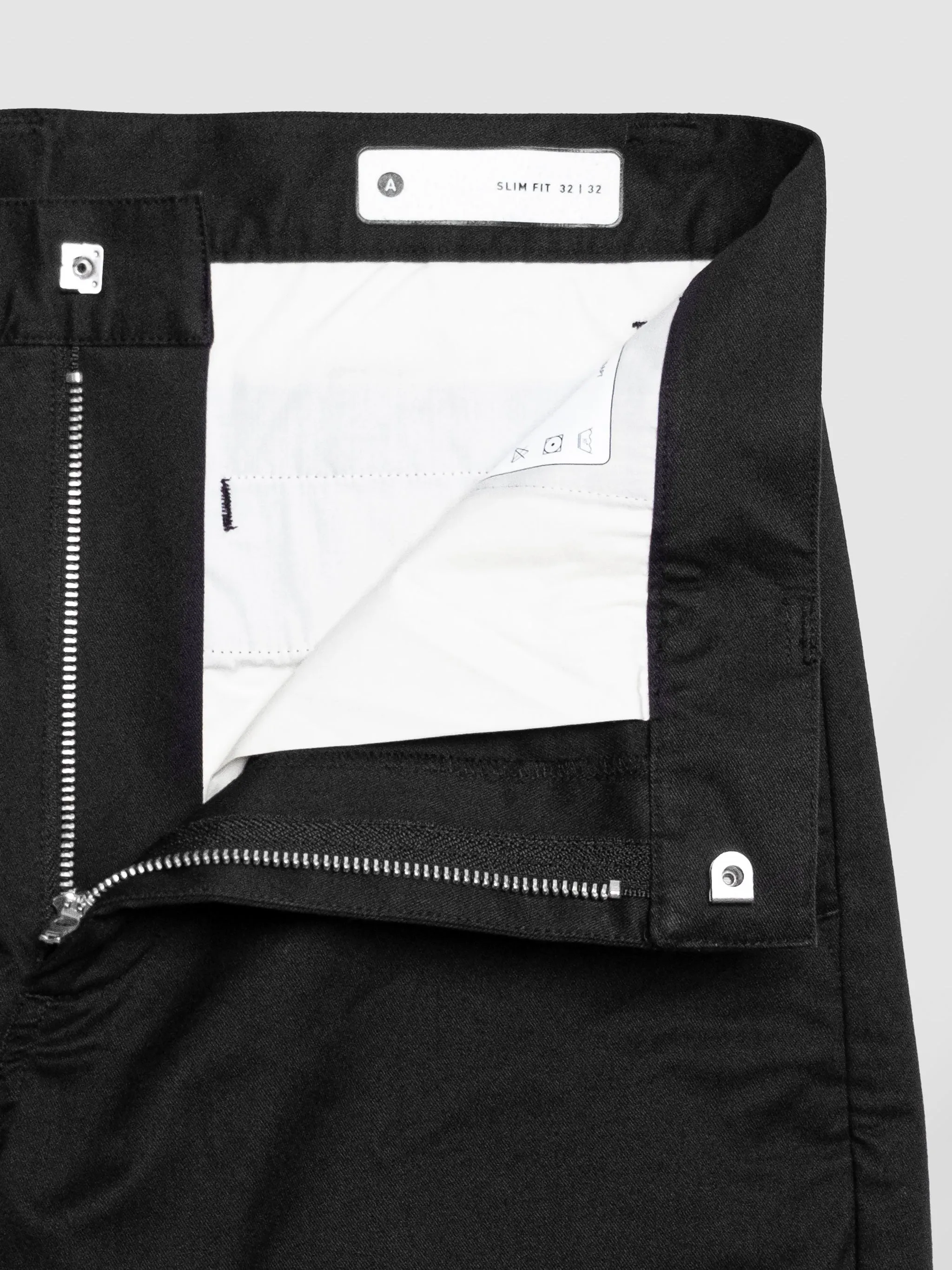 Slim Fit Chino Pant Black